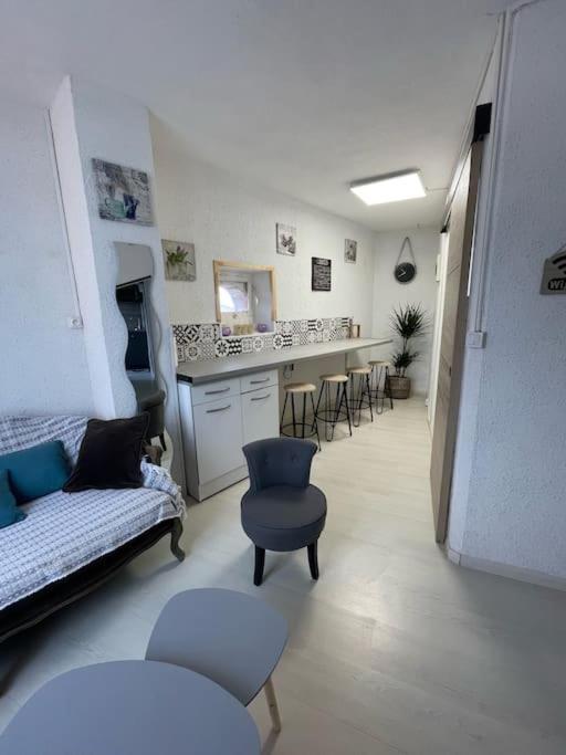 Appartement chaleureux avec piscine chauffée Mauleon Extérieur photo